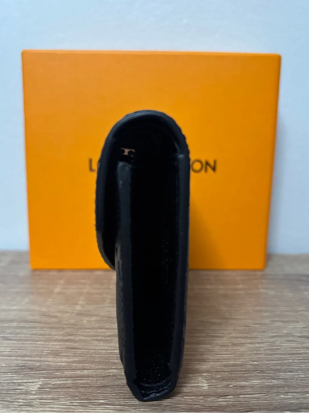 Black wallet